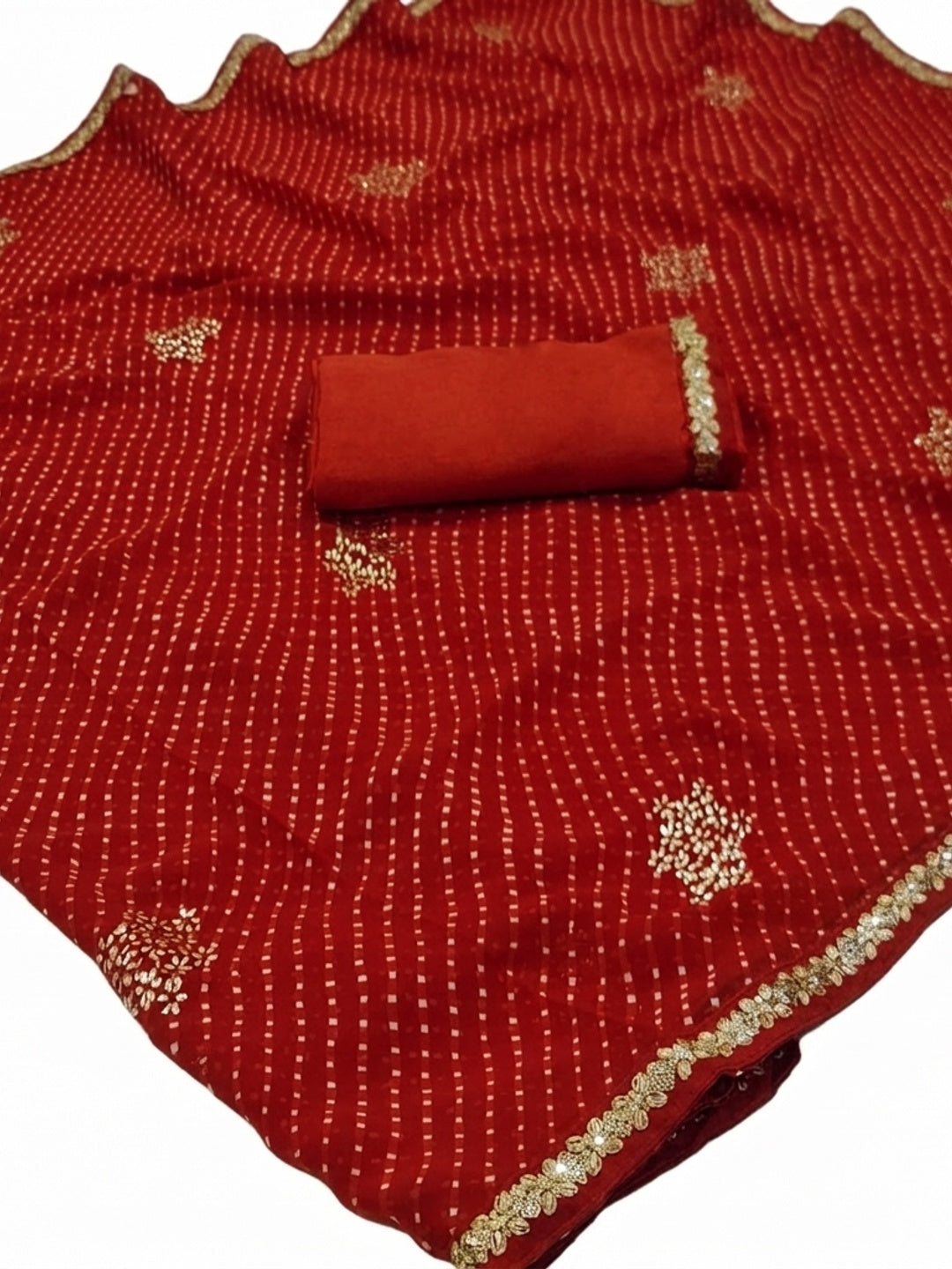 Red Printed Georgette Saree With lace Border - Image 2