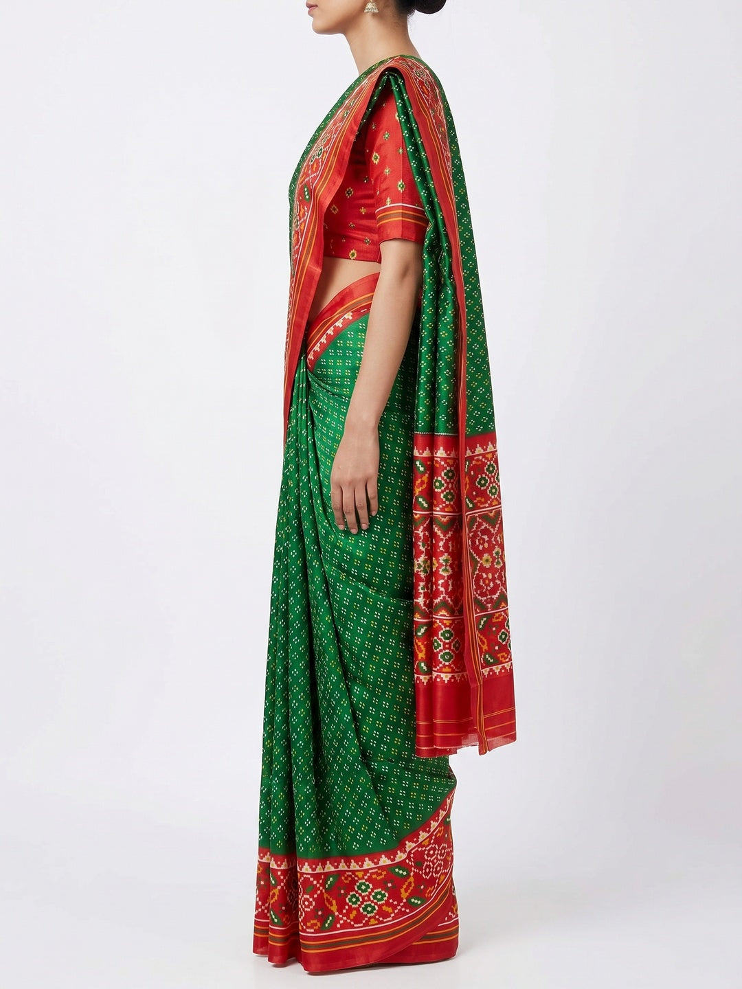 Green Patola Printed Tussar Silk Saree With Tassels - Image 2