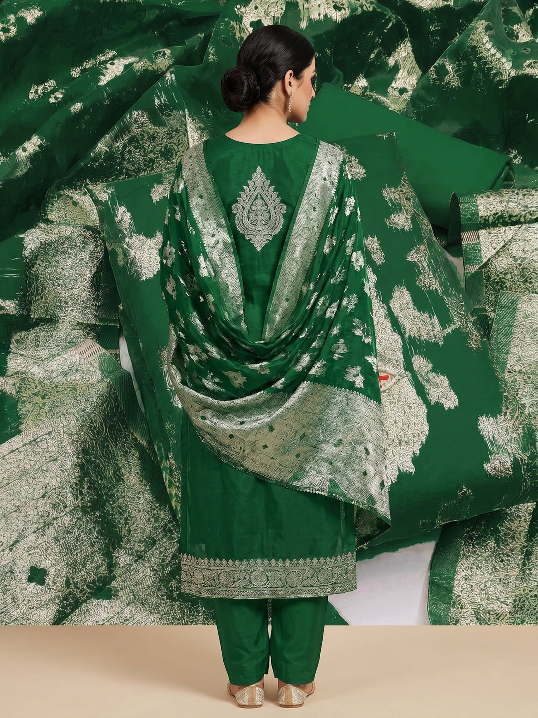 Green Woven Organza Dress Material - Image 3