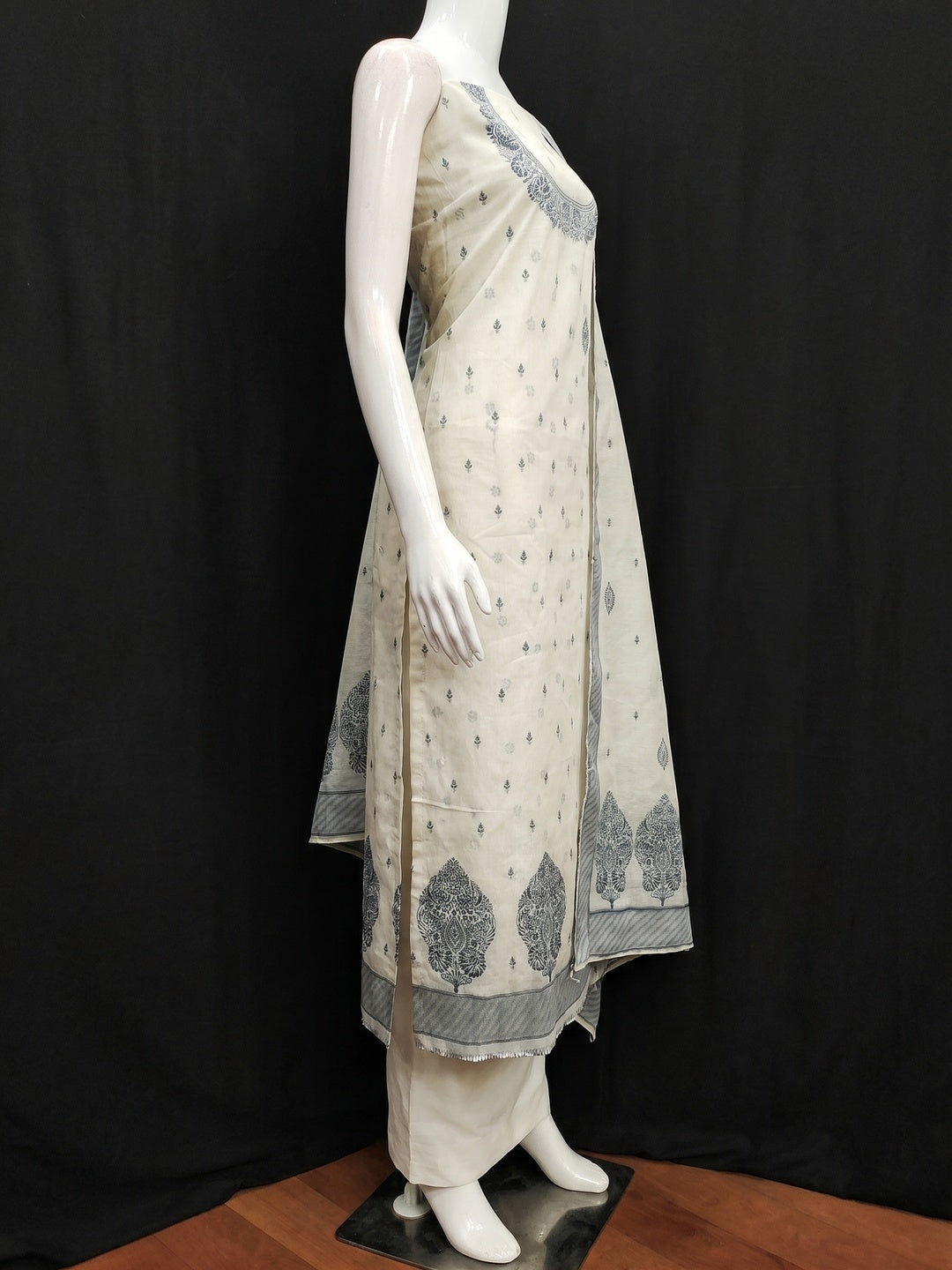 Off White Woven Pure Cotton Dress Material - Image 4