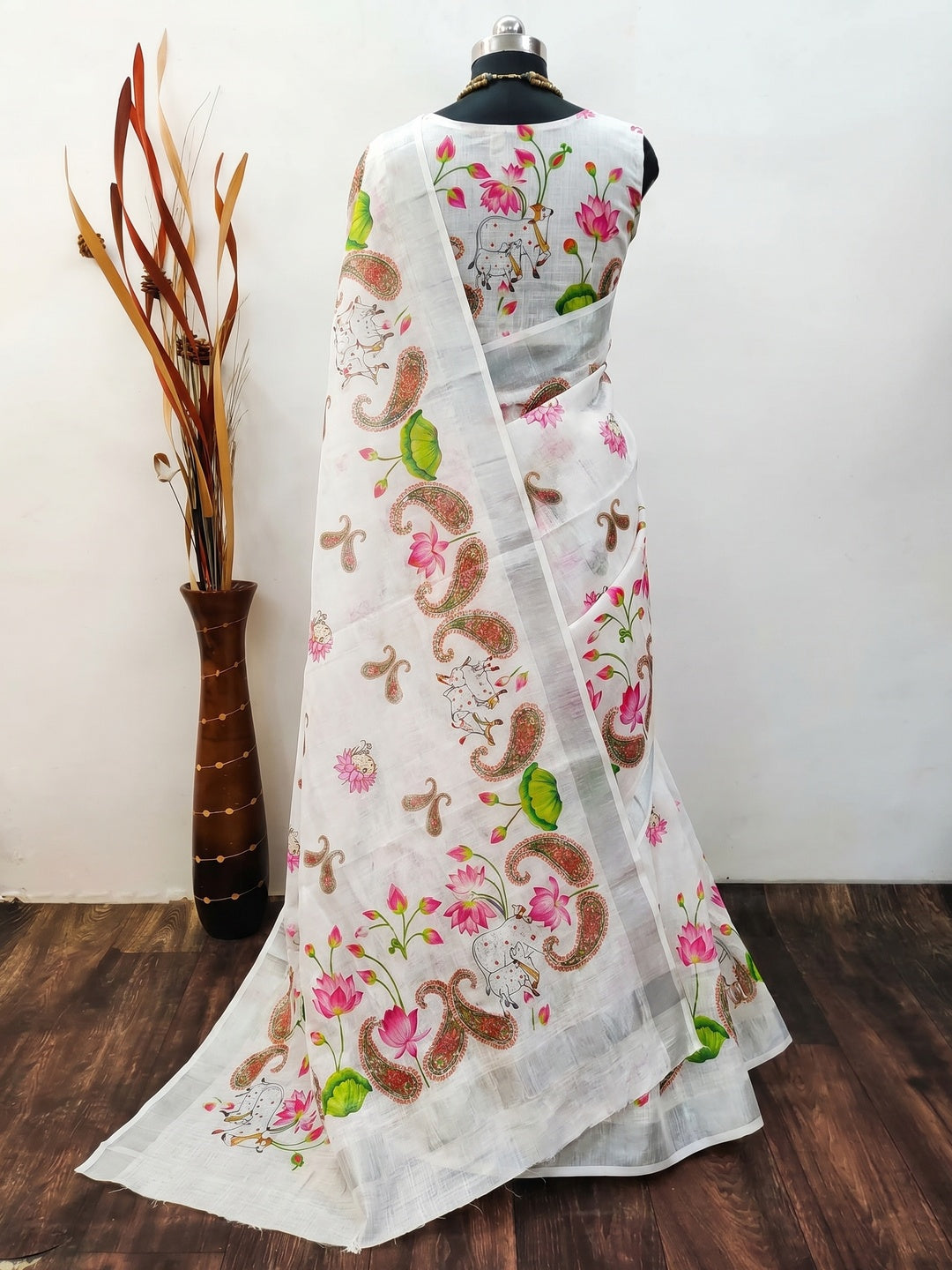 White Digital Printed Linen Saree - Image 2