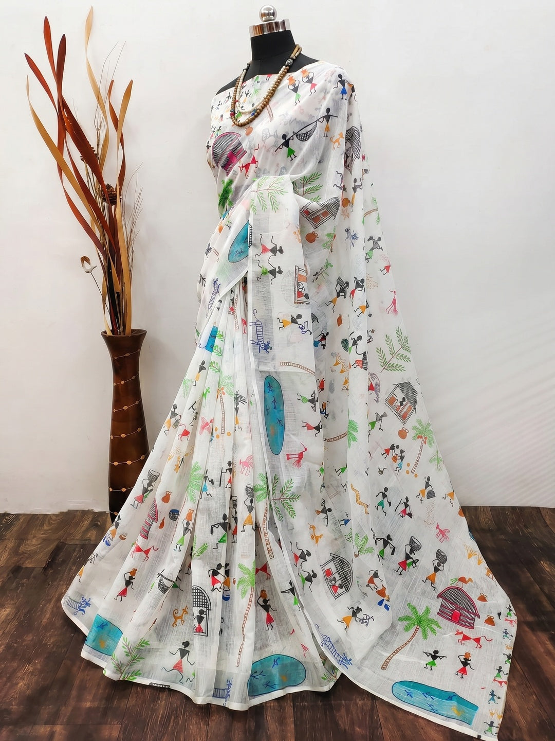 White Digital Printed Linen Saree With Border - Image 2