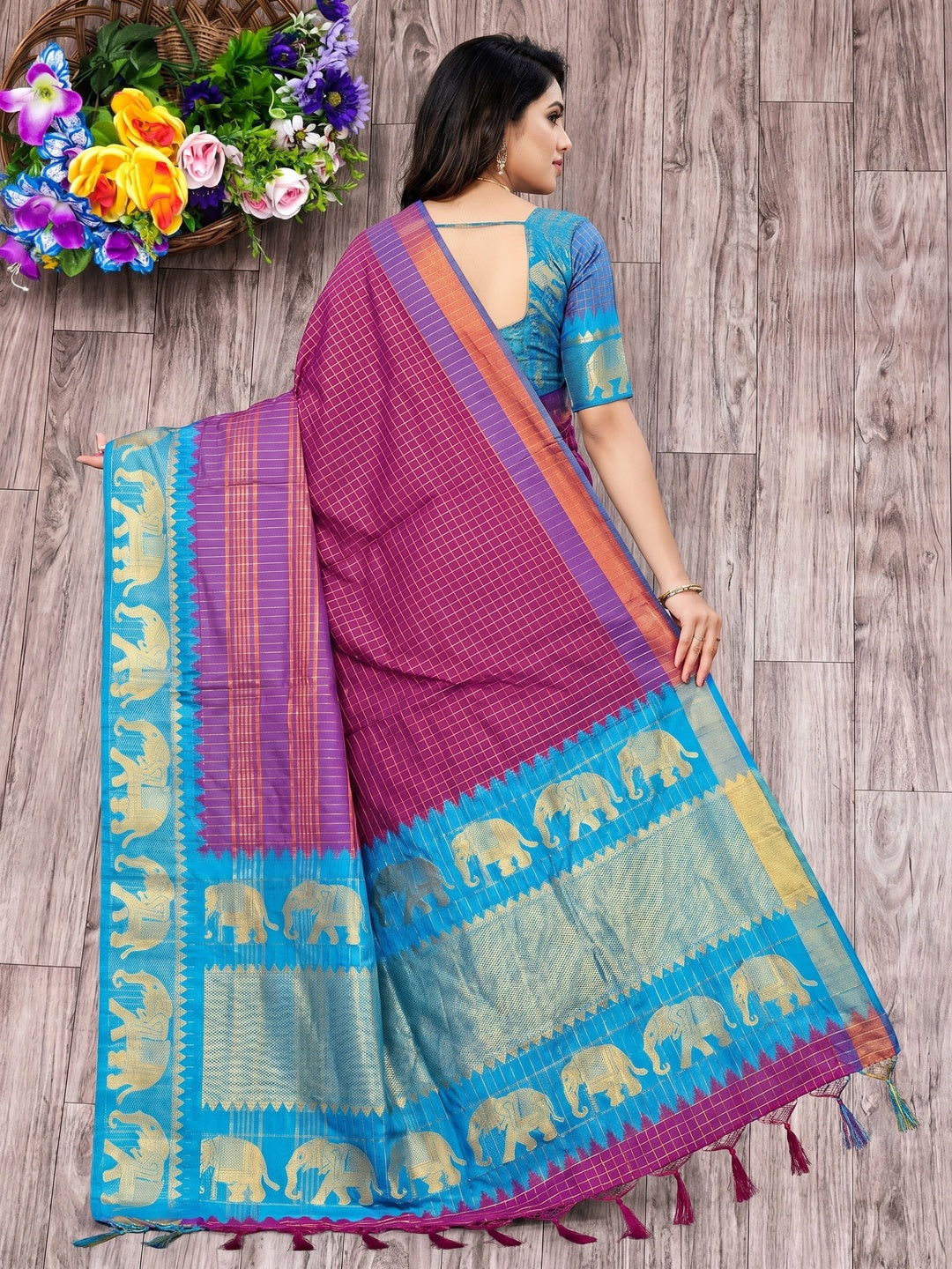 Magenta & Blue Woven Cotton Silk Saree With Tassels - Image 4