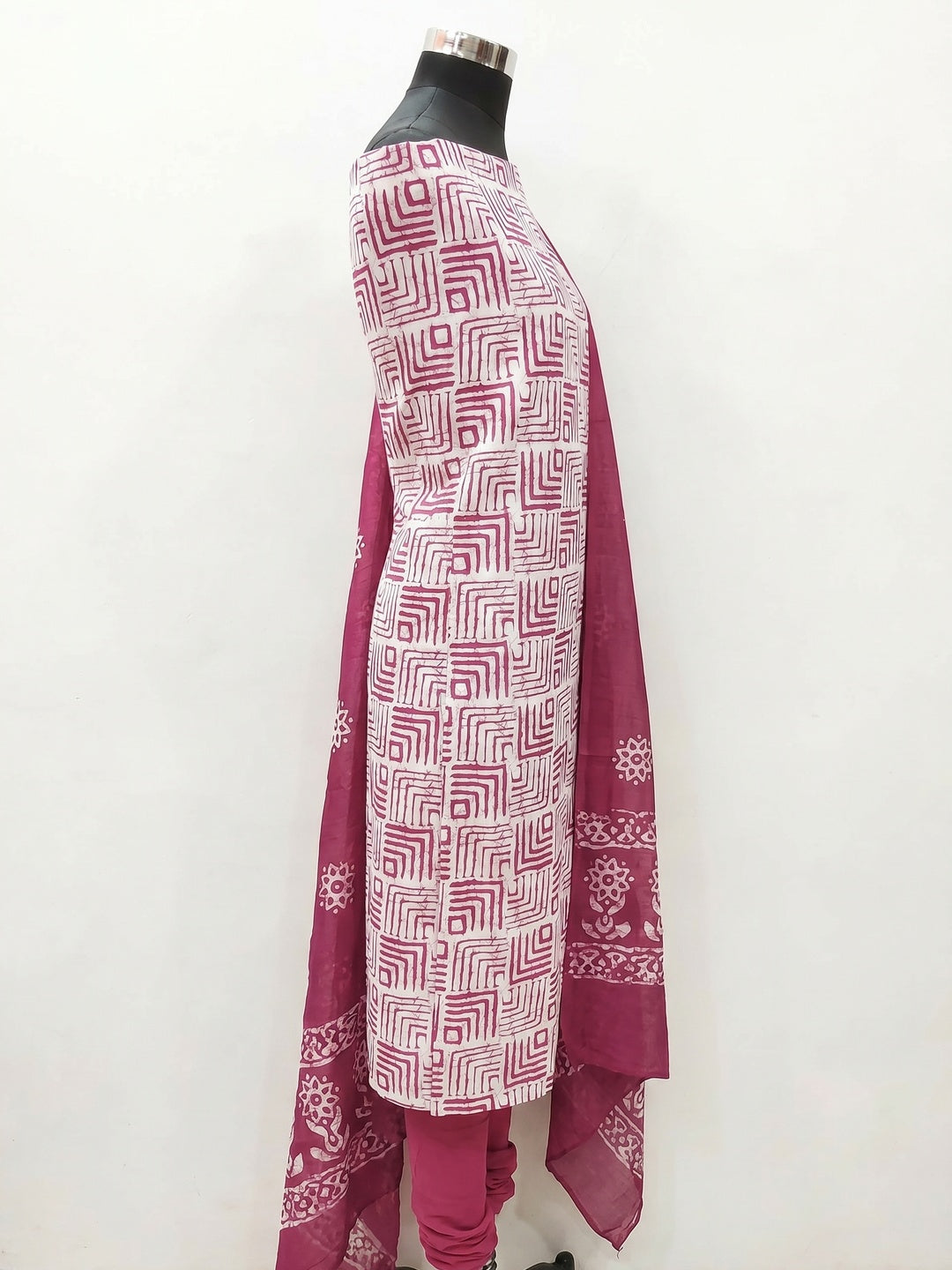 Pink Geometric Printed Pure Cotton Dress Material - Image 2