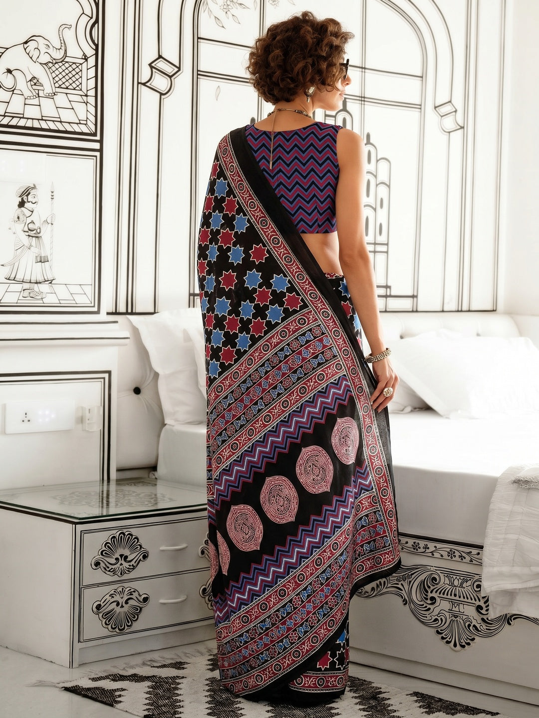 Black Printed Crepe Saree - Image 2
