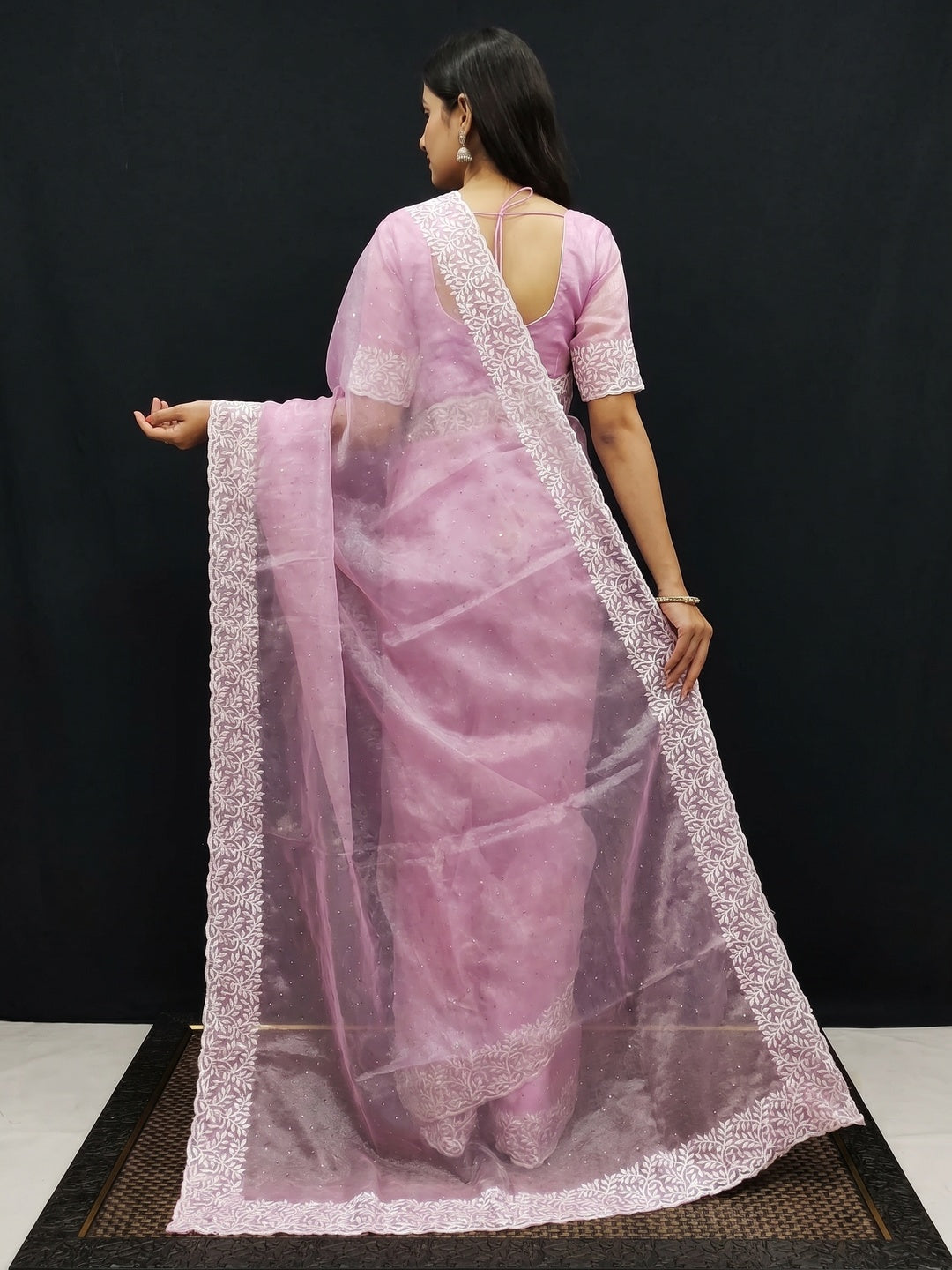 Pink Embroidered Net Saree - Image 3