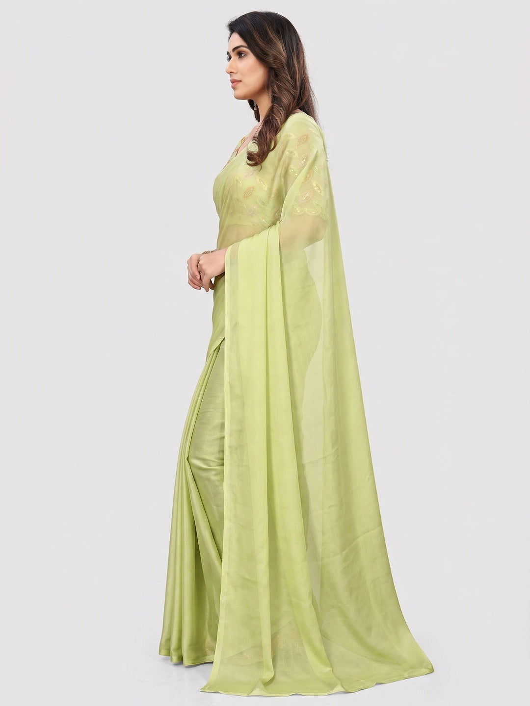 Green Solid Chiffon Saree - Image 4