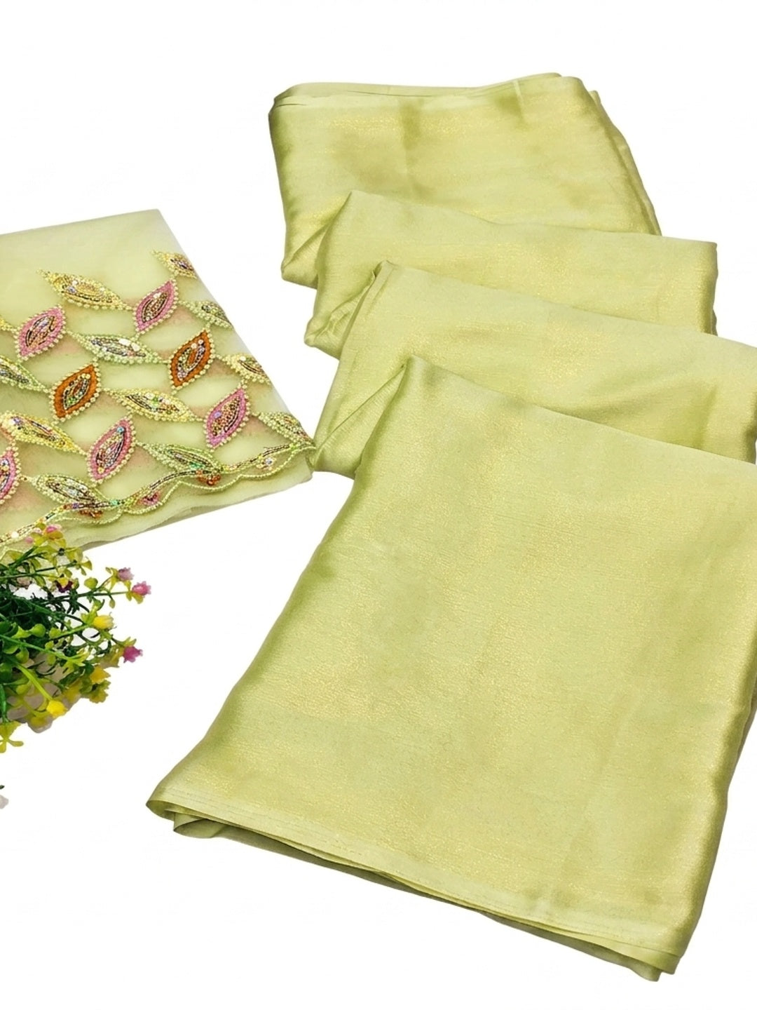 Green Solid Chiffon Saree - Image 2