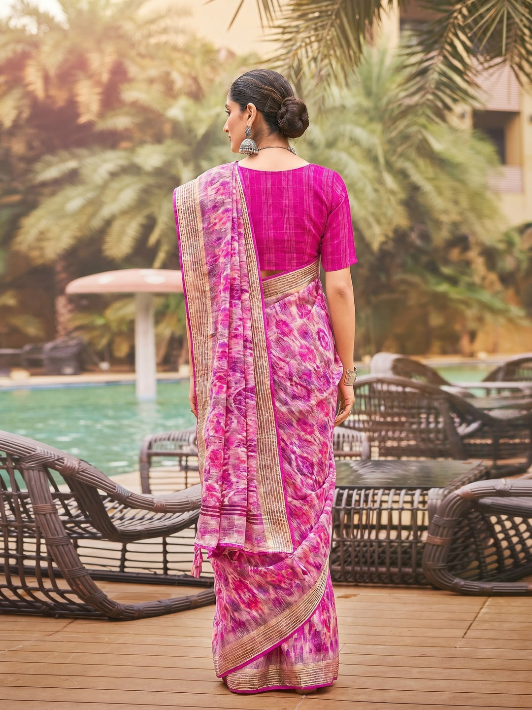 Pink Abstract Printed Chiffon Saree - Image 1