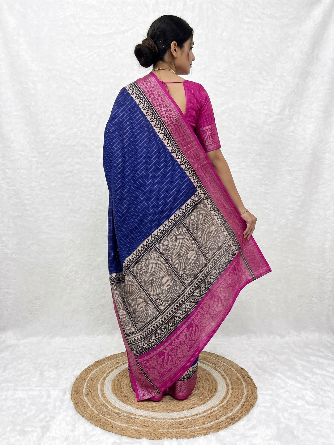 Navy Blue Zari Woven Dola Silk Saree - Image 3