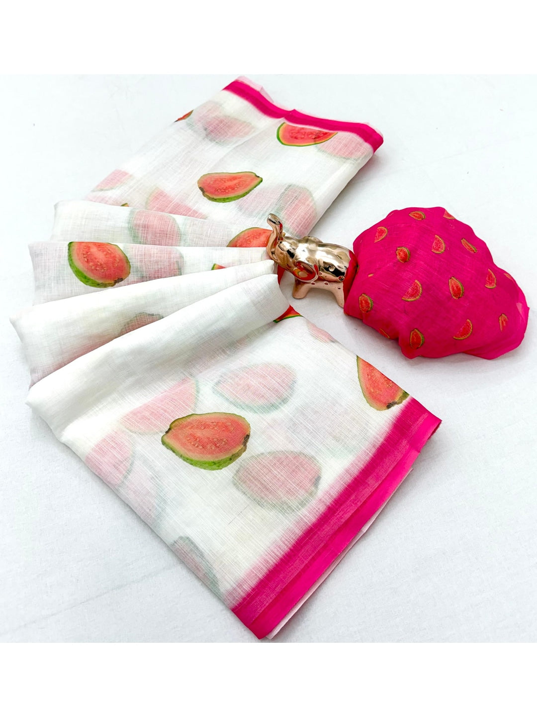 Peachmode Pink Soft Linen Saree with Lehariya fruit print - Image 3