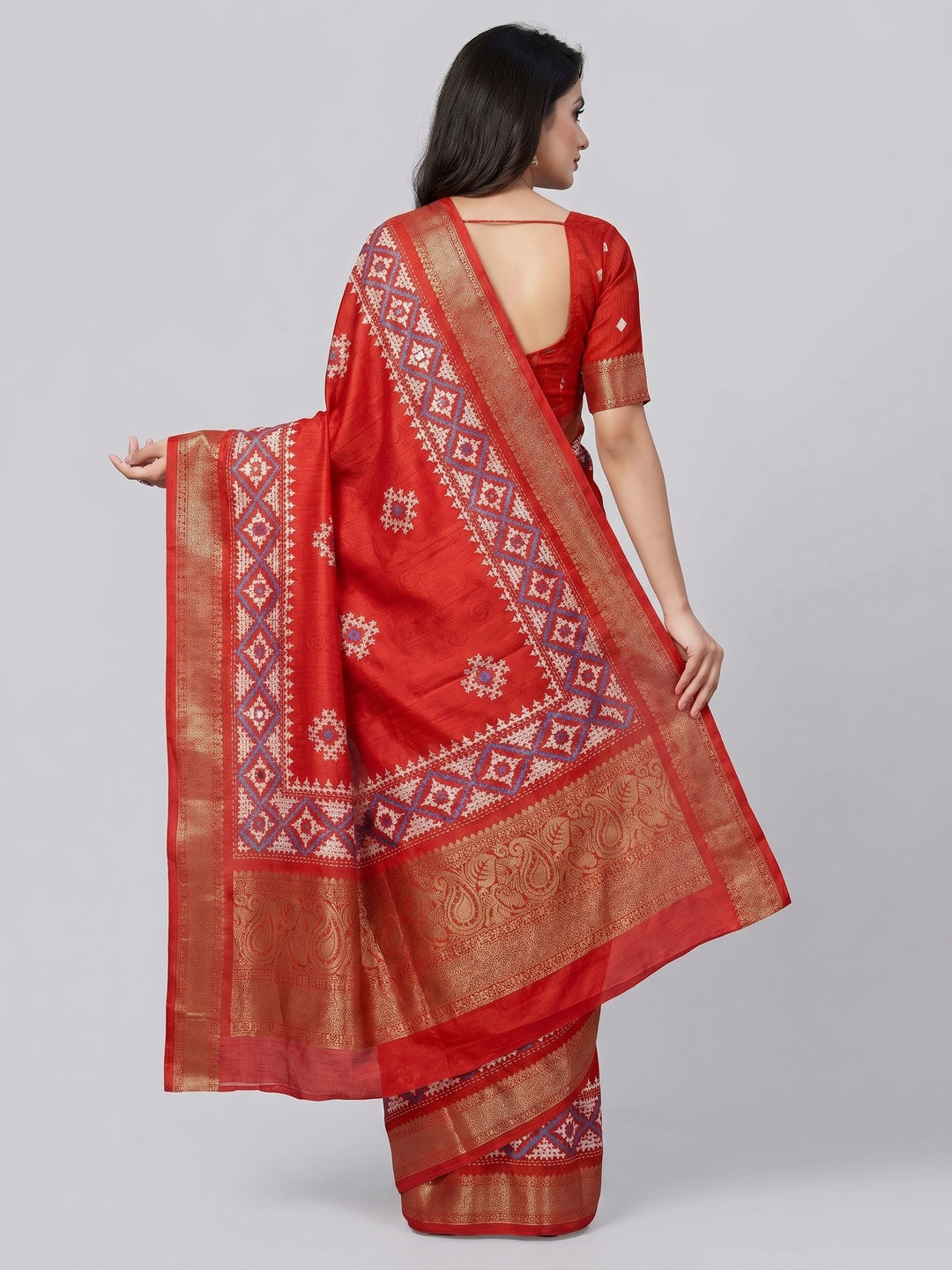 Red Printed With Mirror Work Crepe Saree With Tassels - Image 3
