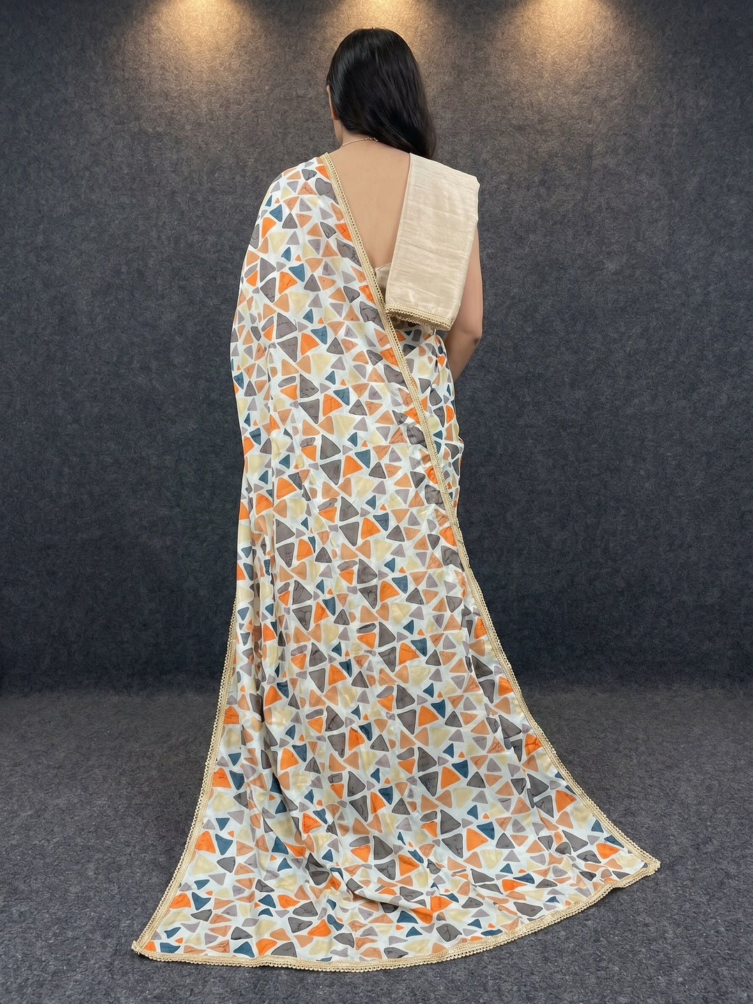 Multicolor Geometric Digital Printed Dola Silk Saree With Fancy Lace Border - Image 3