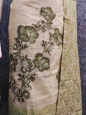 Peachmode Green Linen Dress Material with Floral Print - Image 2