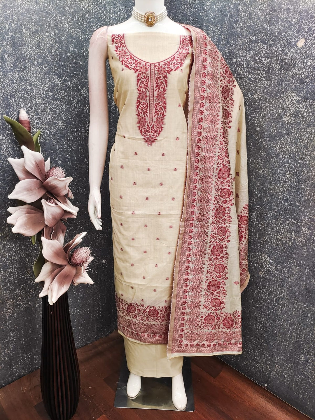 Peachmode Pink Linen Dress Material with Ethnic Motifs - Image 2