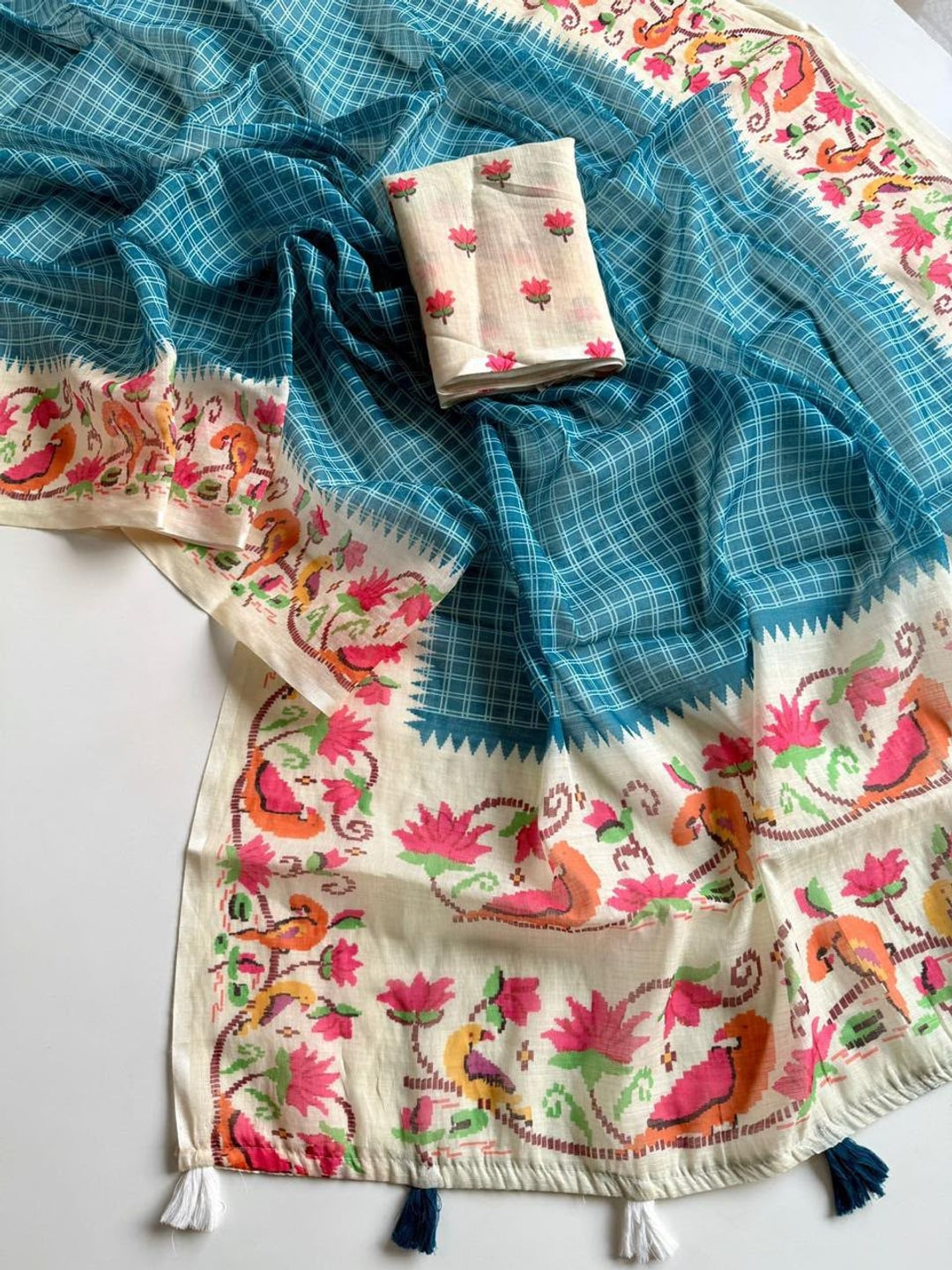 Peachmode Teal Soft Linen Saree with checks floral border - Image 3