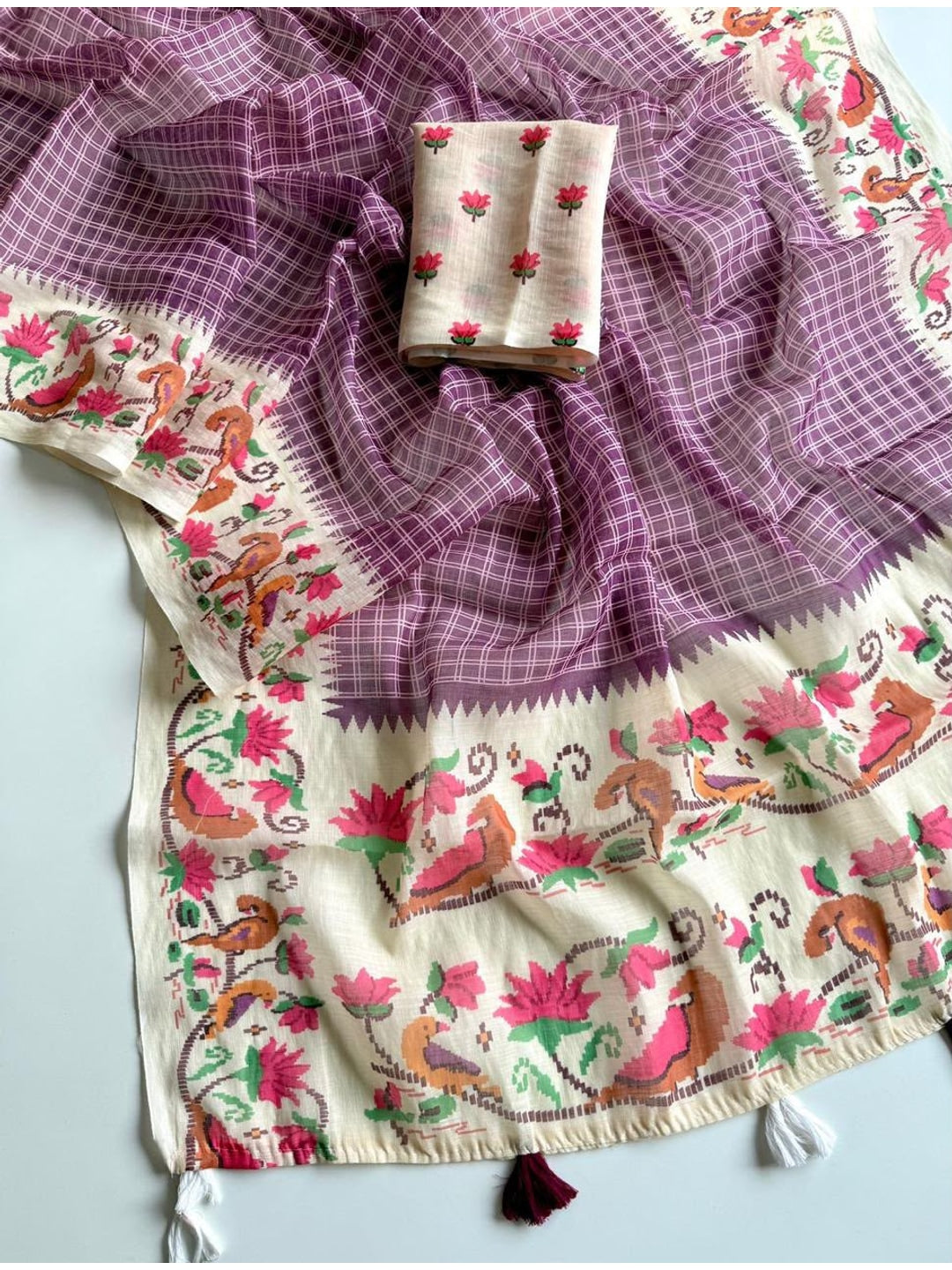 Peachmode Purple Soft Linen Saree with checks floral border - Image 2