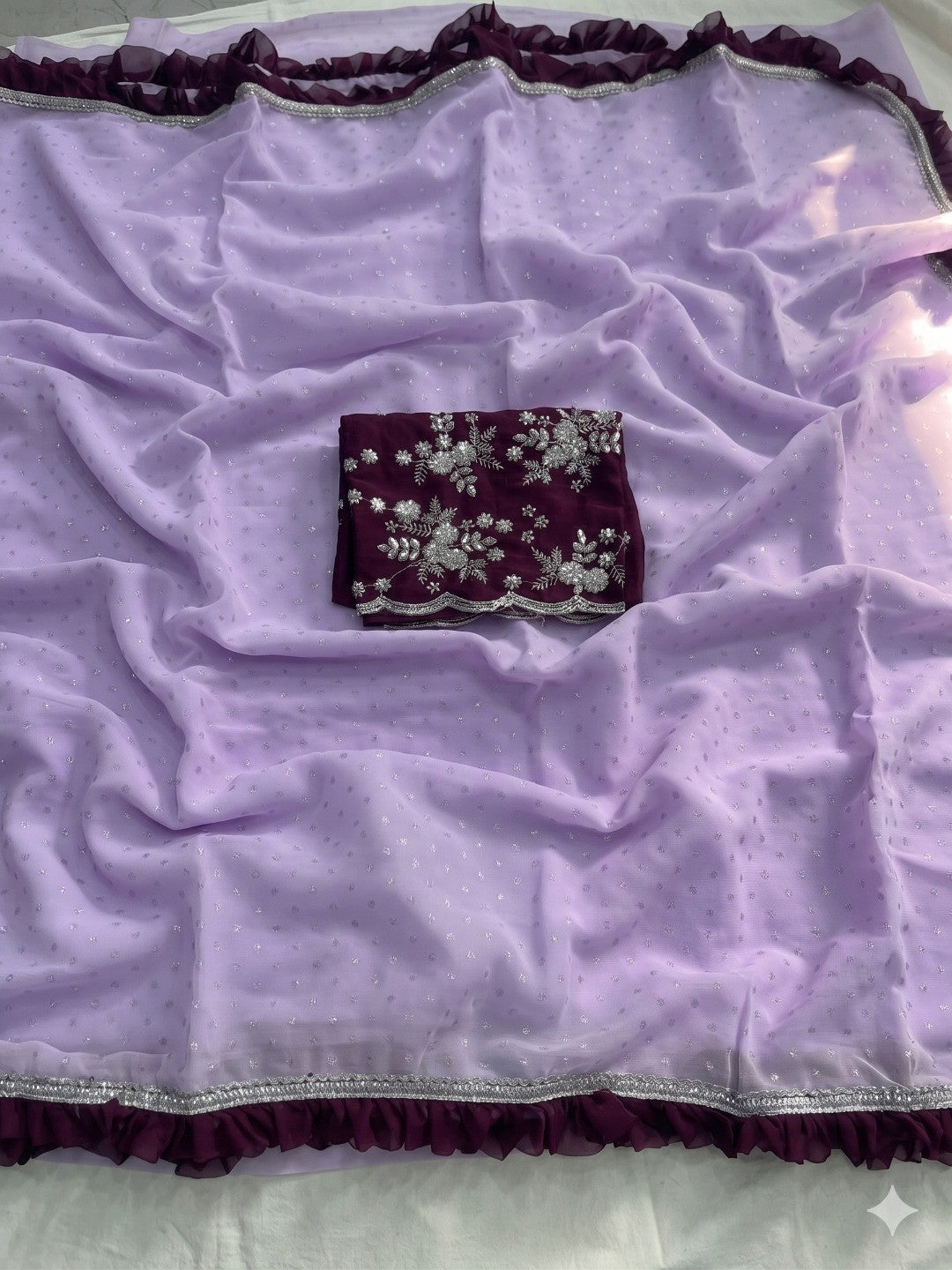Peachmode Lilac Georgette Floral Print Frill Lace Saree - Image 2
