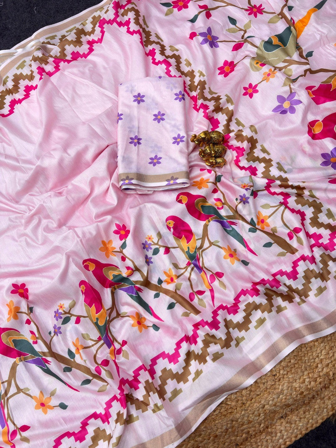 Peachmode Pink Mul Cotton Kalamkari Print Saree - Image 2