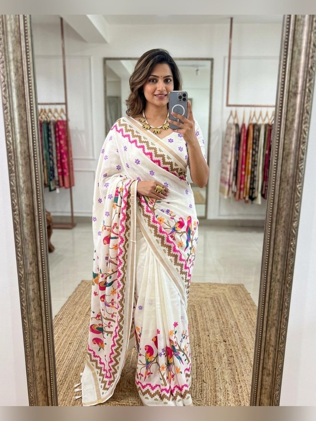 Peachmode Cream Mul Cotton Kalamkari Print Saree - Image 1