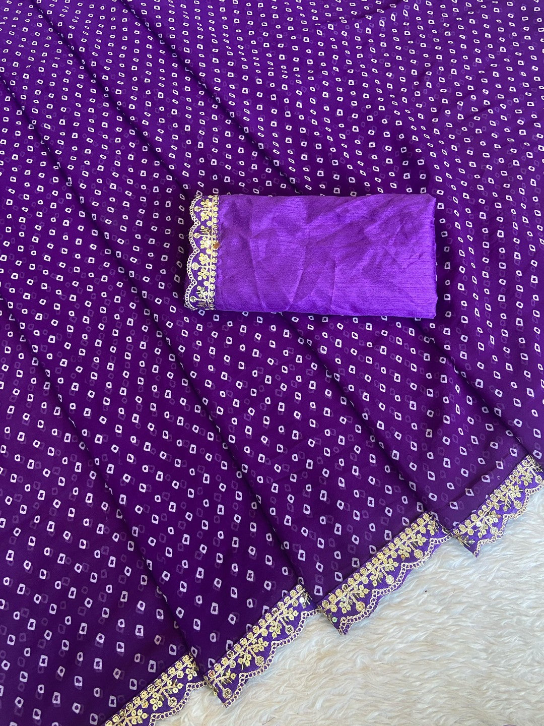 Peachmode Purple Georgette Bandhani Saree with Sequins Lace Border - Image 6