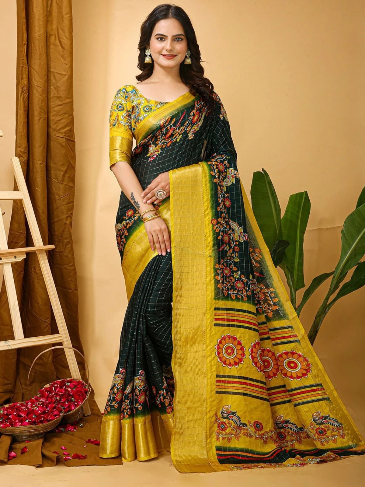 Peachmode Black Dola Silk Floral Checks Saree - Image 4