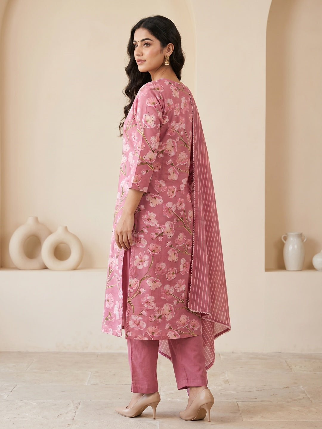 Pink Pure Cotton Floral Printed Salwar Suit Set - Image 4