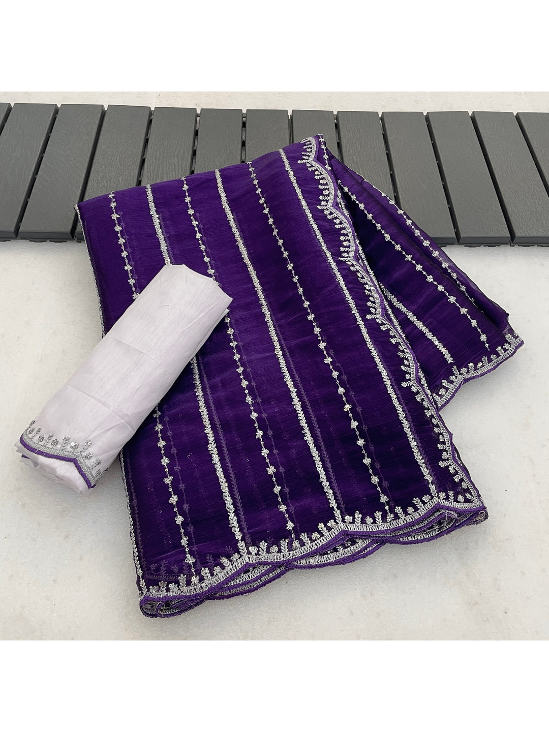 Peachmode Purple Chiffon Silk Saree with Sequins Work - Image 8