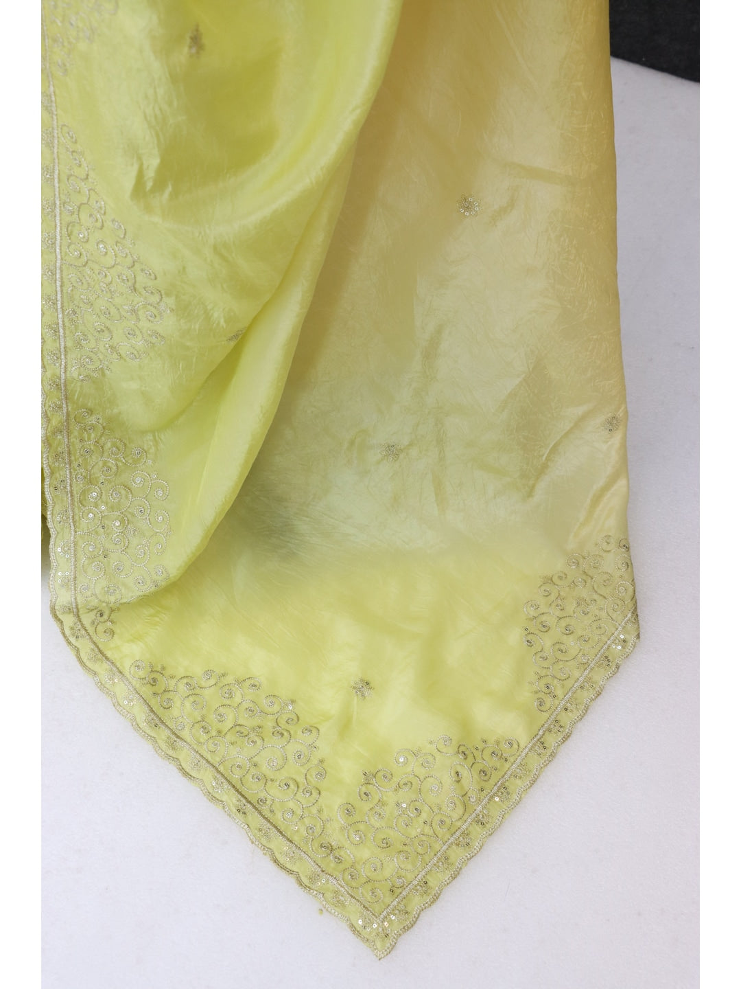 Peachmode Yellow Silk Blend Saree with Sequin Embroidery Work - Image 3