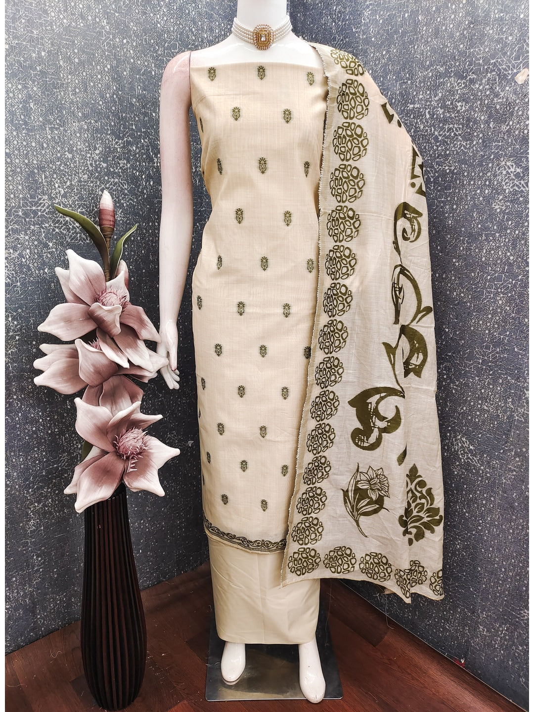 Peachmode Cream & Green Linen Cotton Dress Material with Ethnic Motifs - Image 3