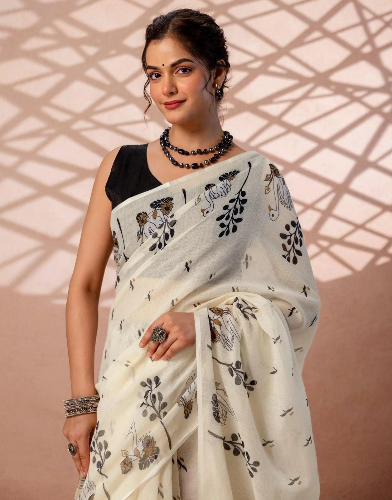 Peachmode White Linen Swan Motif Print Saree - Image 2