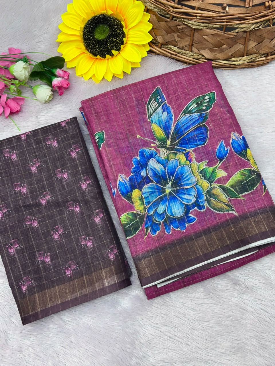 Peachmode Magenta Linen Cotton Checks Weave Digital Print Saree - Image 5