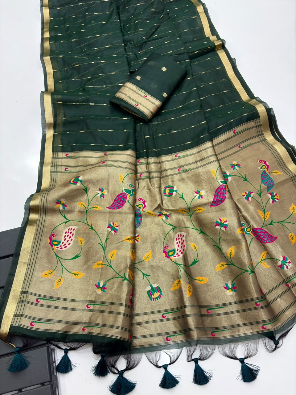 Peachmode Green Paithani Muga Silk Zari Weave Saree - Image 7