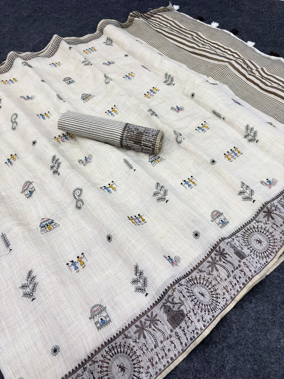 Peachmode Cream & Coffee Muga Silk Warli Weave Border Saree - Image 7