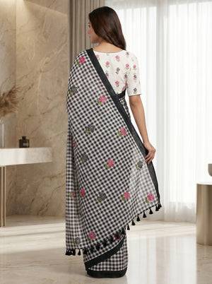 Peachmode Black Linen Cotton Checks Digital Print Saree - Image 2