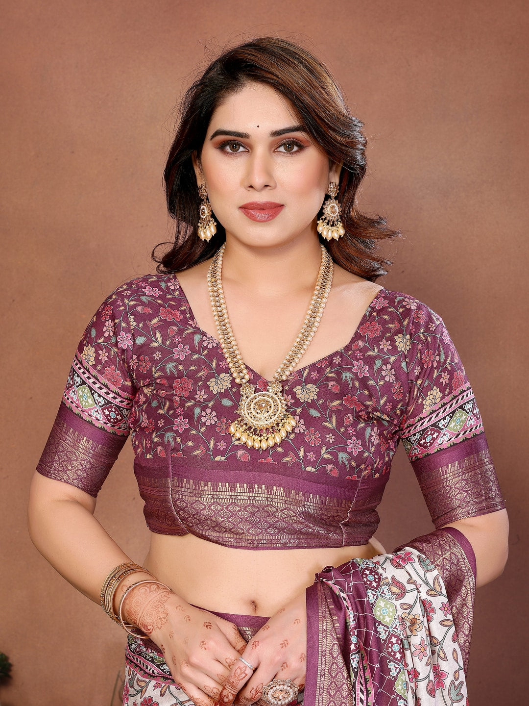 Wine Cotton Silk Digital Print Saree with Zari Border - Image 3