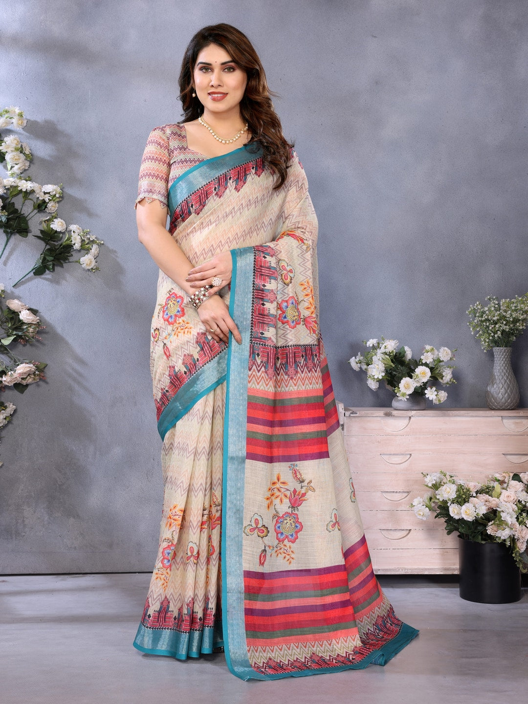 Cream Handloom Linen Cotton Digital Print Saree - Image 4
