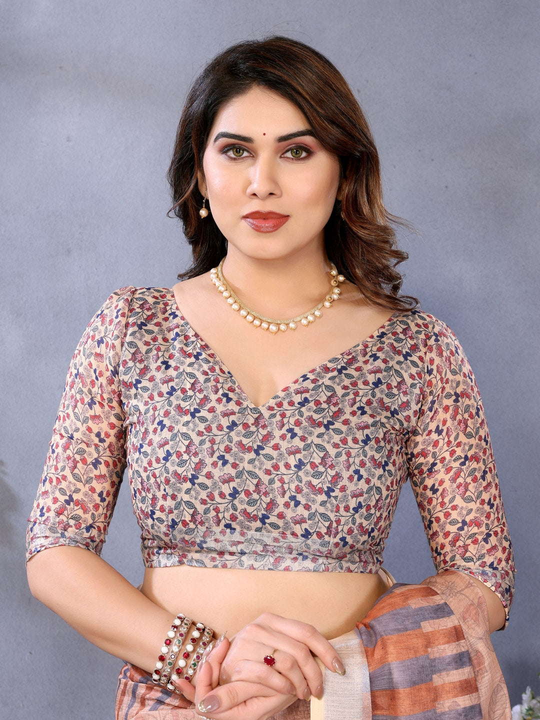 Brown Handloom Linen Cotton Digital Print Saree - Image 3