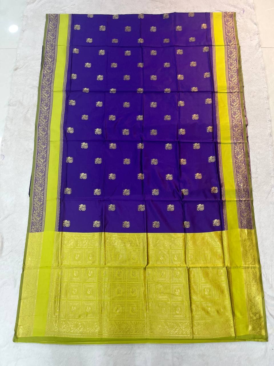 Peachmode Purple Lichi Silk Banarasi Saree - Image 4