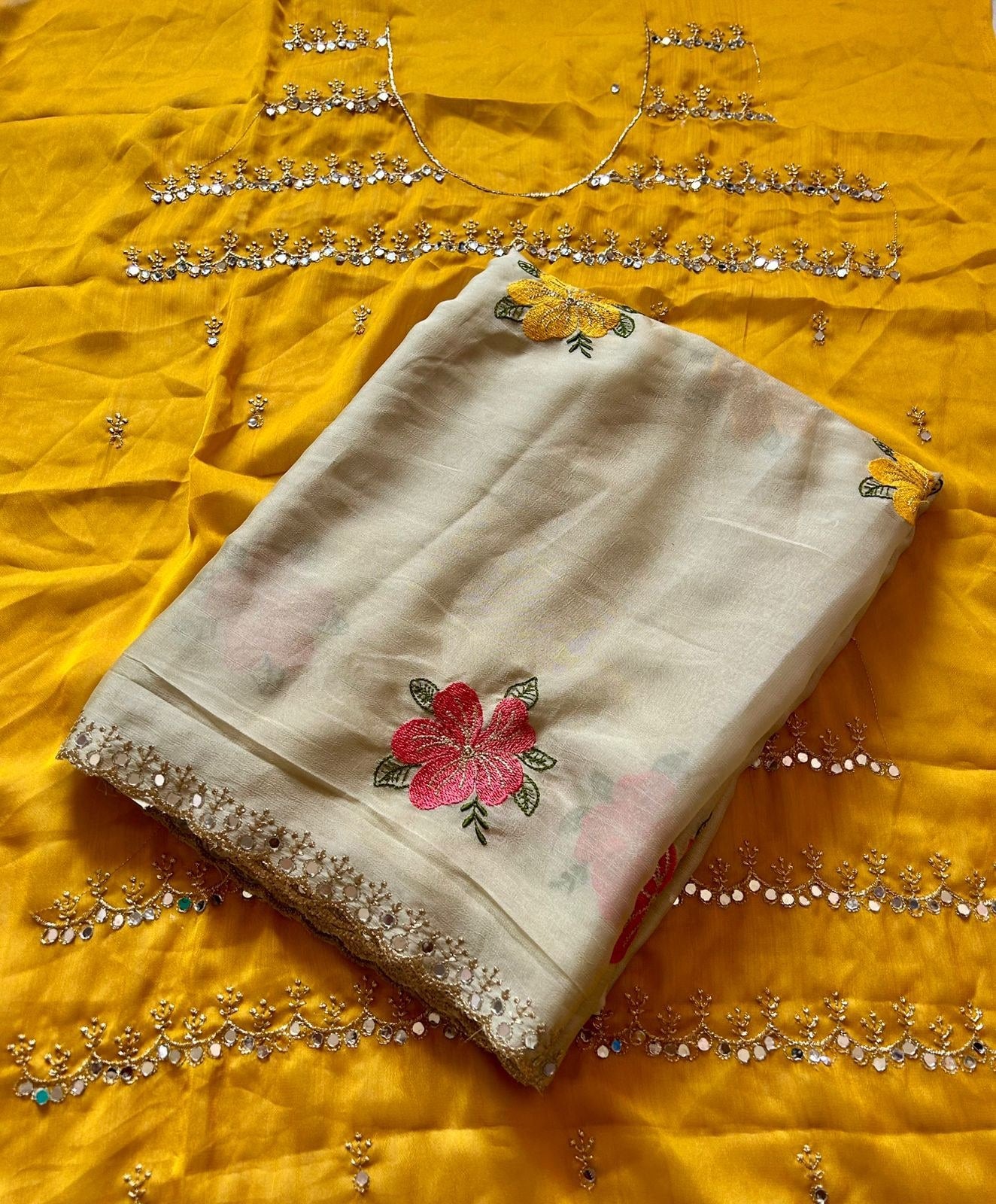 Peachmode Cream Embroidered Silk Blend Saree - Image 10