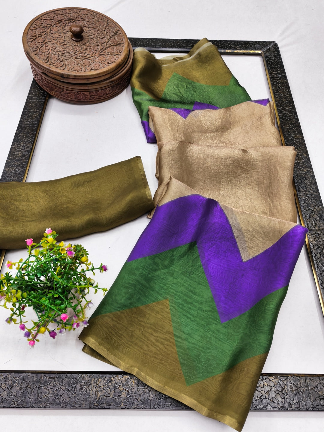 Peachmode Multicolor Fendi Printed Satin Saree - Image 3