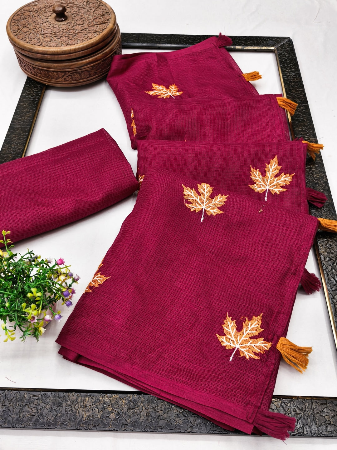 Peachmode Maroon Kota Doria Embroidered Saree - Image 3