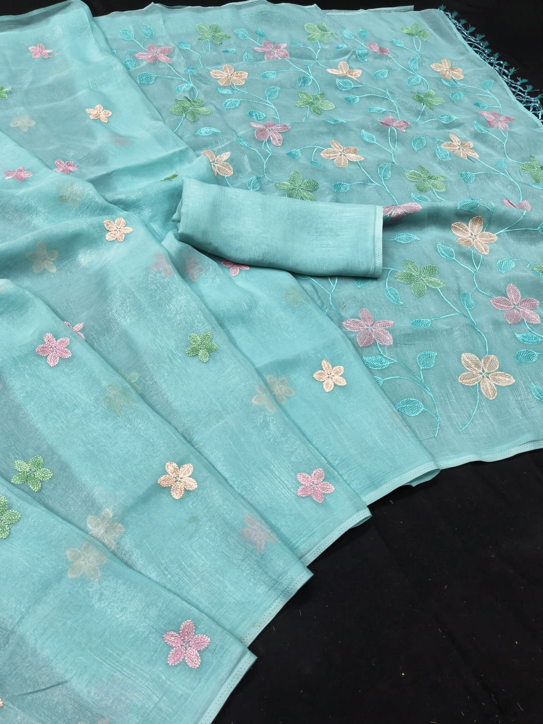 Peachmode Aqua Crunchy Saree with Floral Embroidery Work - Image 2
