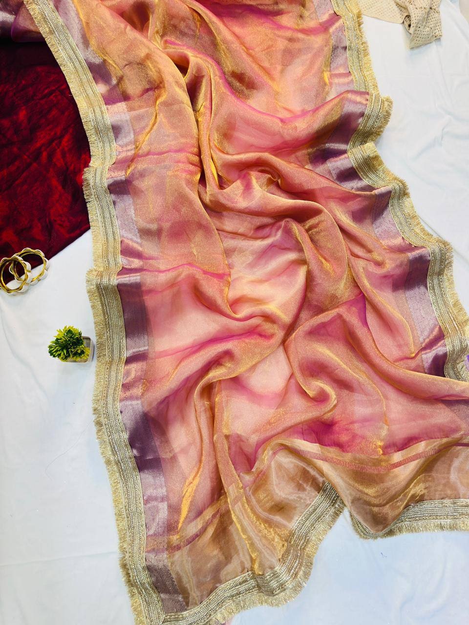 Peachmode Pink Tissue Silk Shaded Saree - Image 3