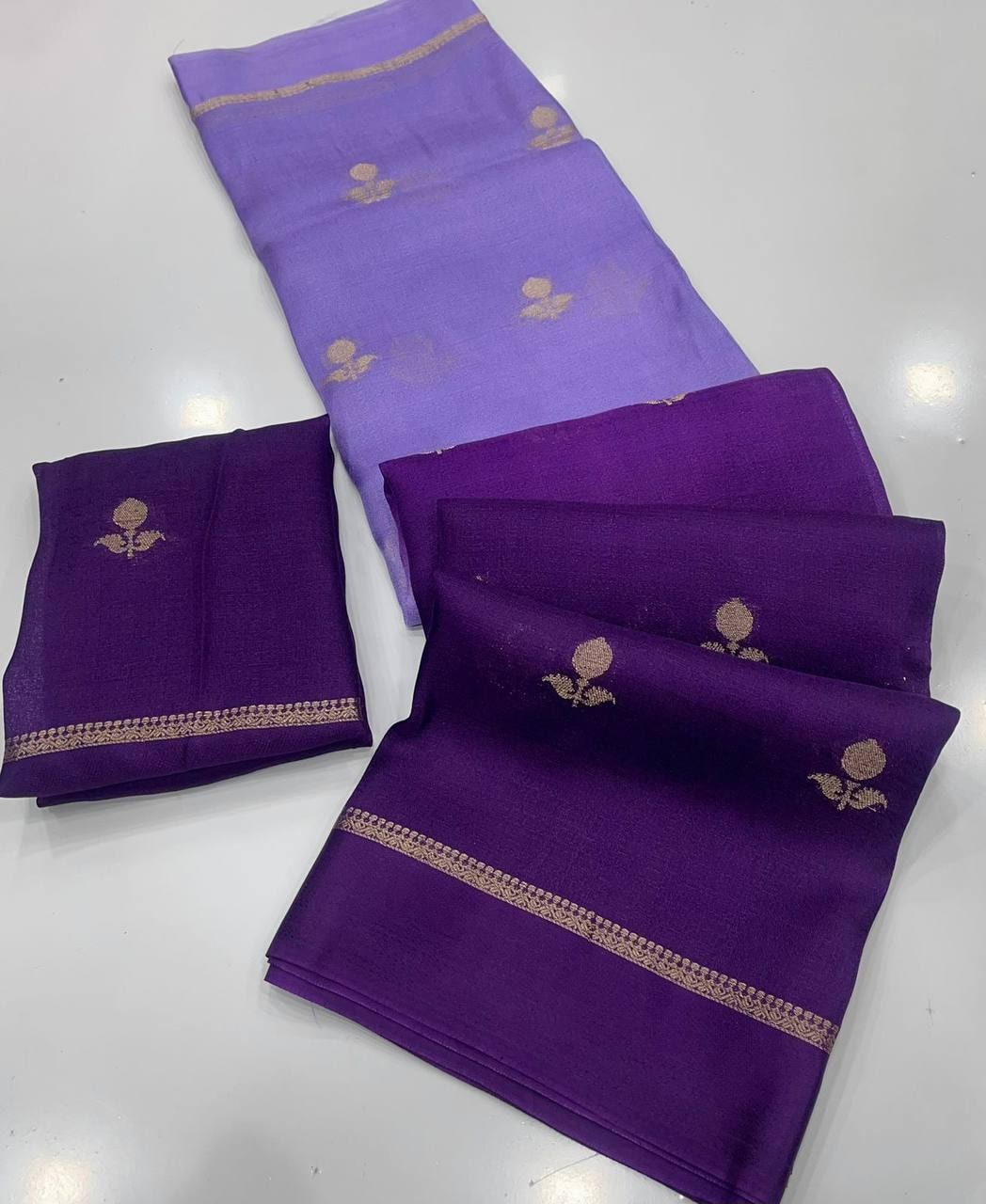 Peachmode Purple Viscose Khadi Silk Zari Saree - Image 2