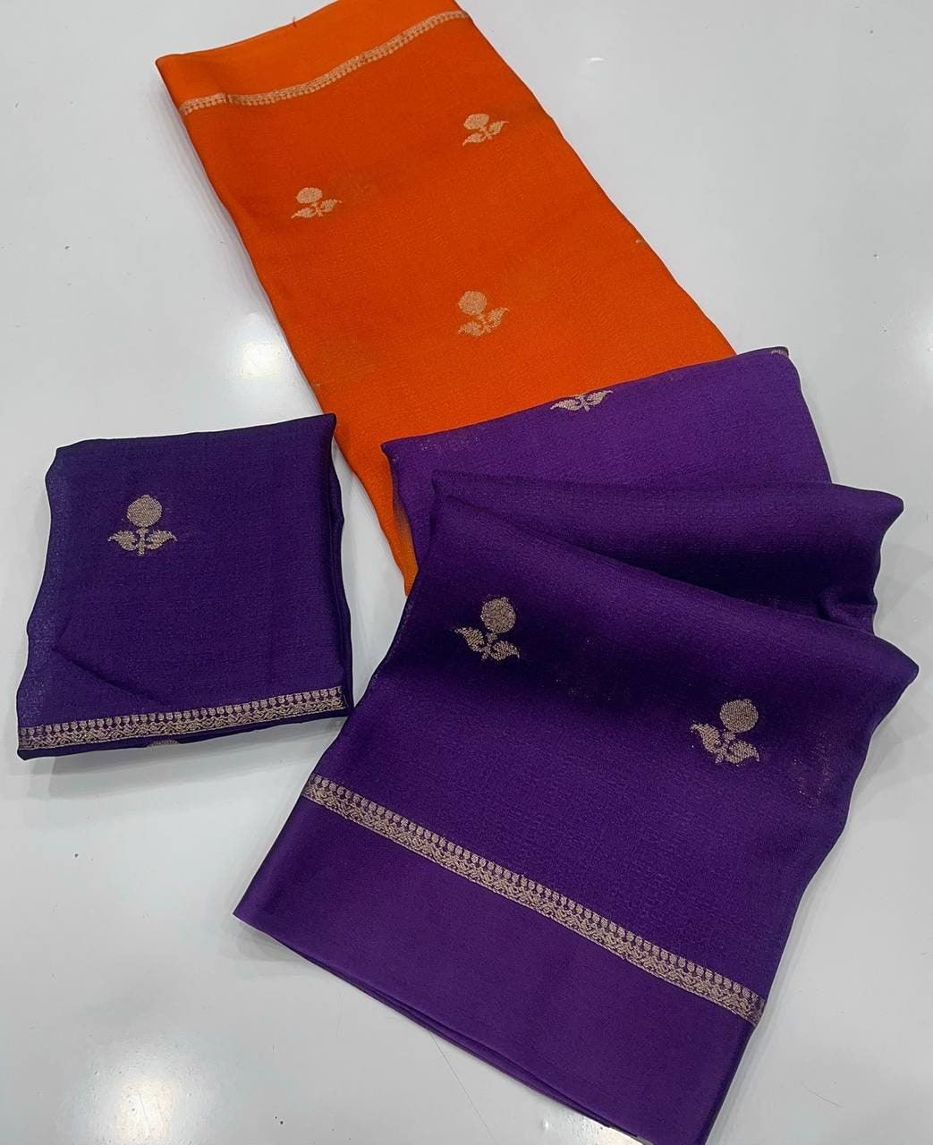 Peachmode Orange Viscose Khadi Silk Zari Saree - Image 2