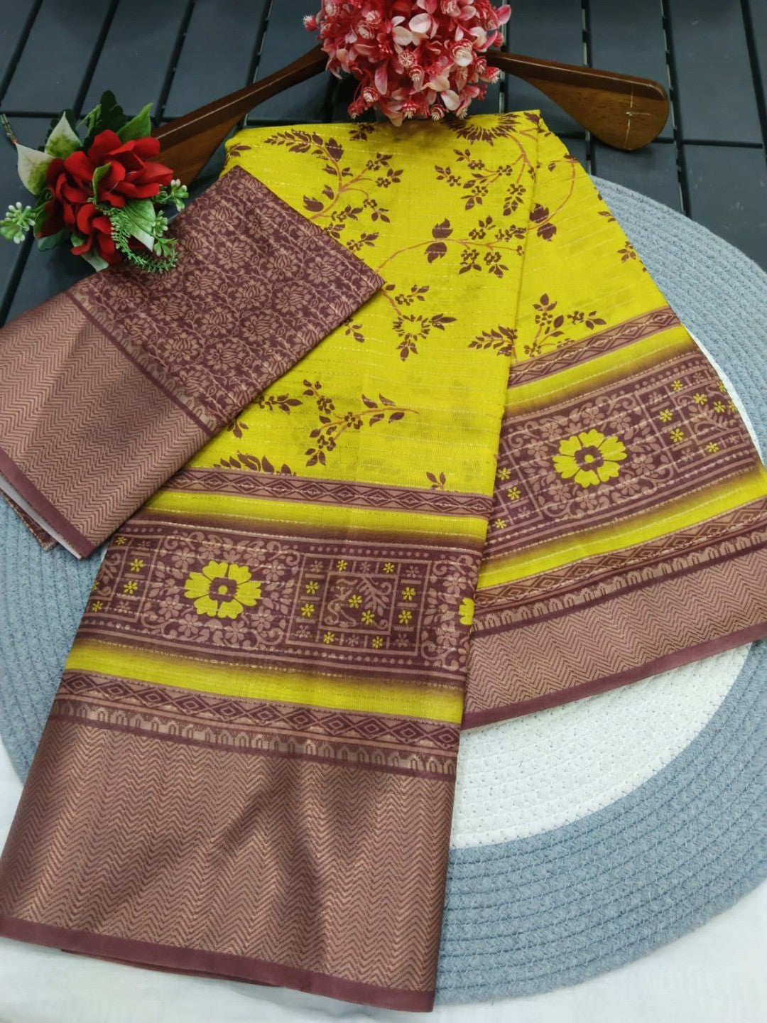 Peachmode Mustard Brown Dola Silk Zari Border Saree - Image 3