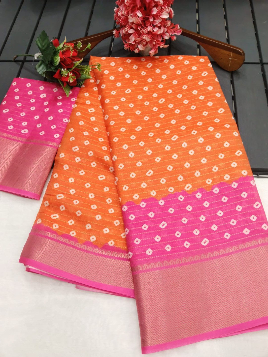 Peachmode Orange Pink Dola Silk Zari Border Saree - Image 3