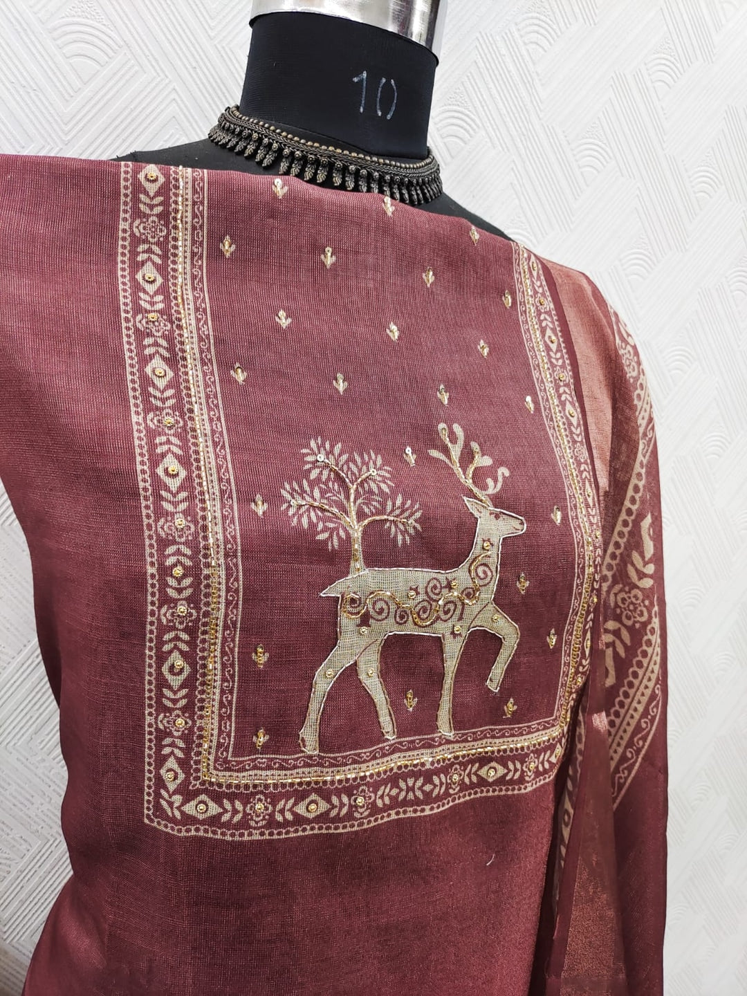 Peachmode Maroon Linen Salwar Suit Set with Ethnic Motifs - Image 3