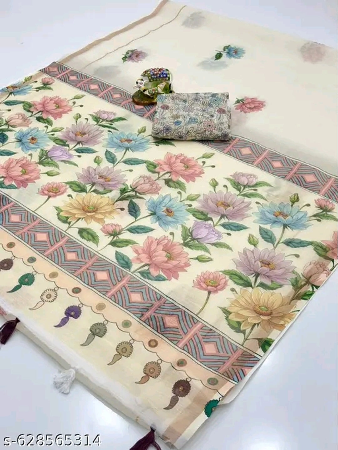 Peachmode Cream Linen Printed Saree with Floral Border - Image 3